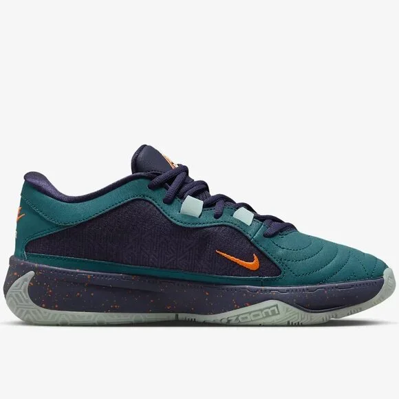 NWT Nike Zoom Freak 5 Basketball Shoes - Picture 3 of 9